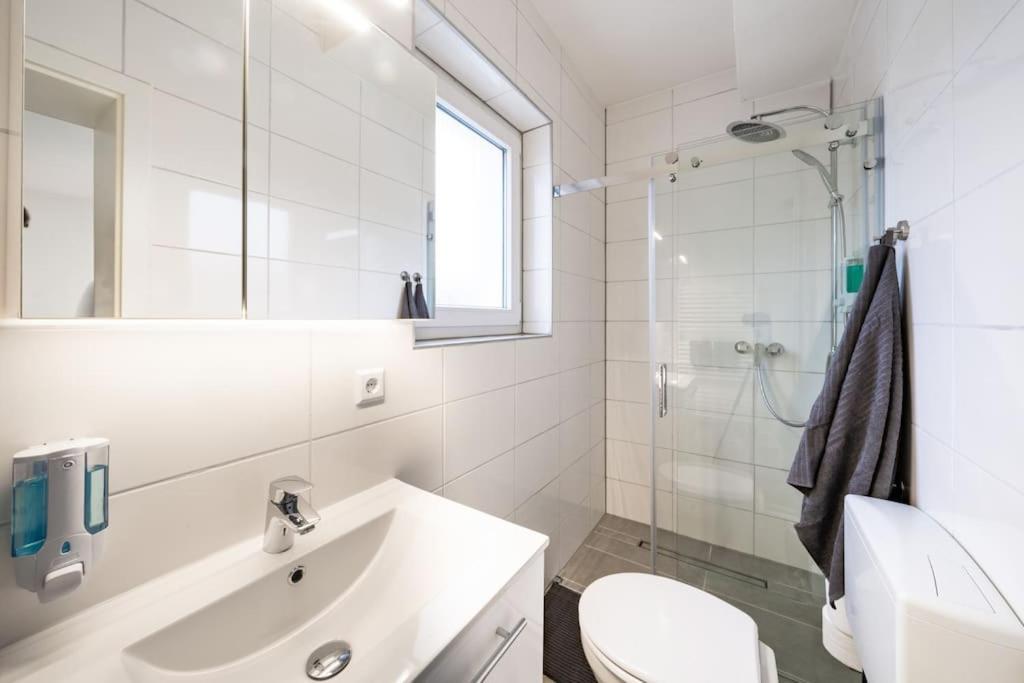 Modernisiertes Altbau 3-Zi Apartment Rinteln Kültér fotó
